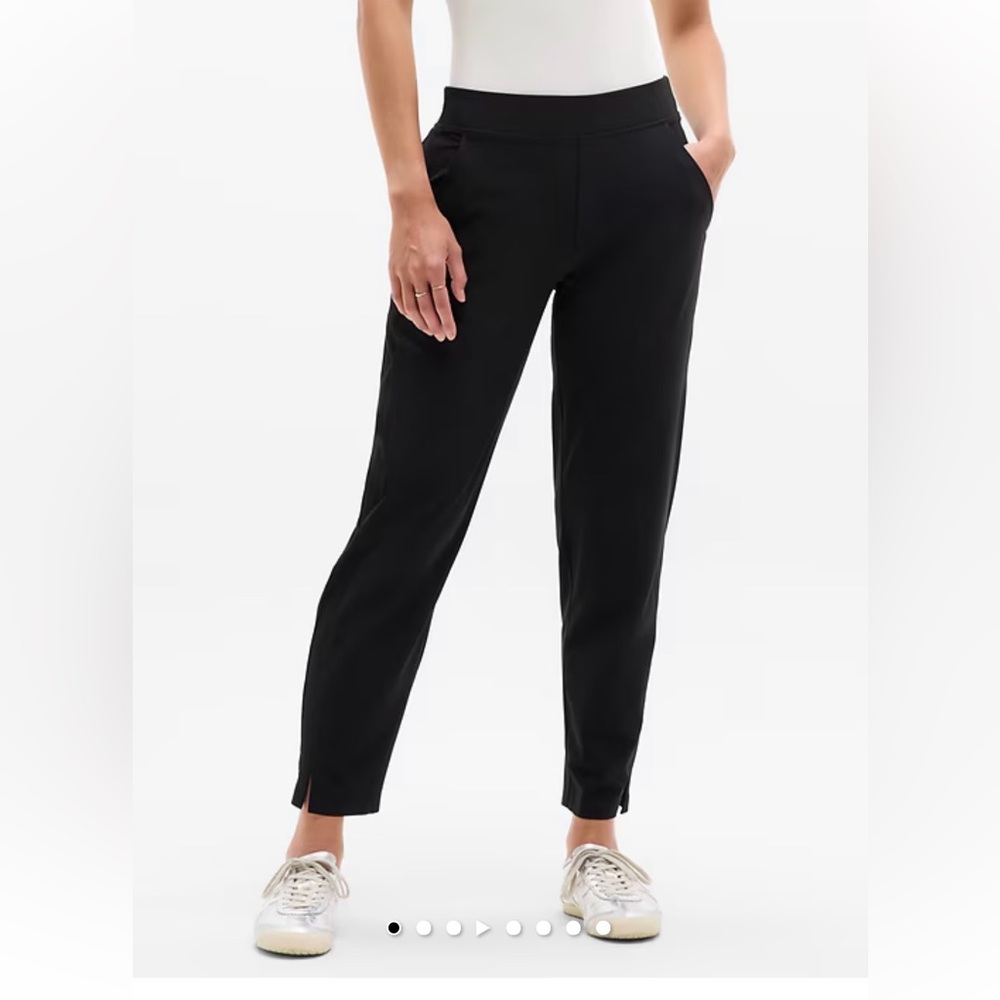 Athleta Brooklyn Mid Rise Ankle Pant in Black